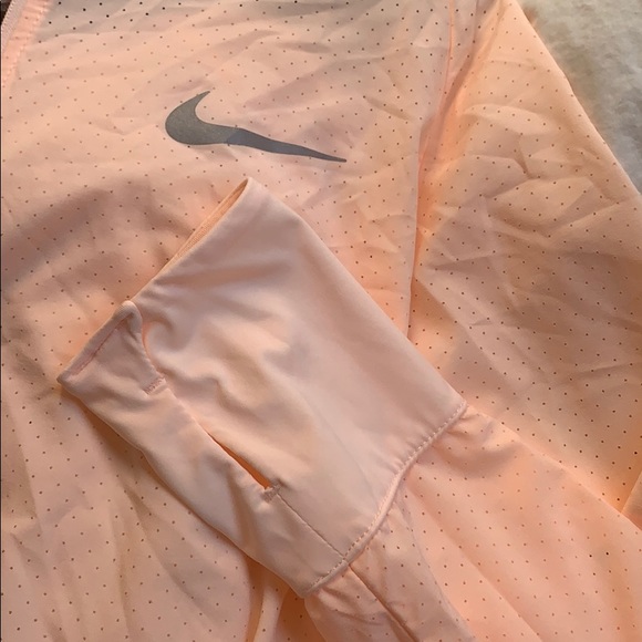 Nike running light layer - Picture 4 of 4